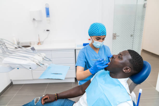 Best Cosmetic Emergency Dentistry in Rossmoyne, OH